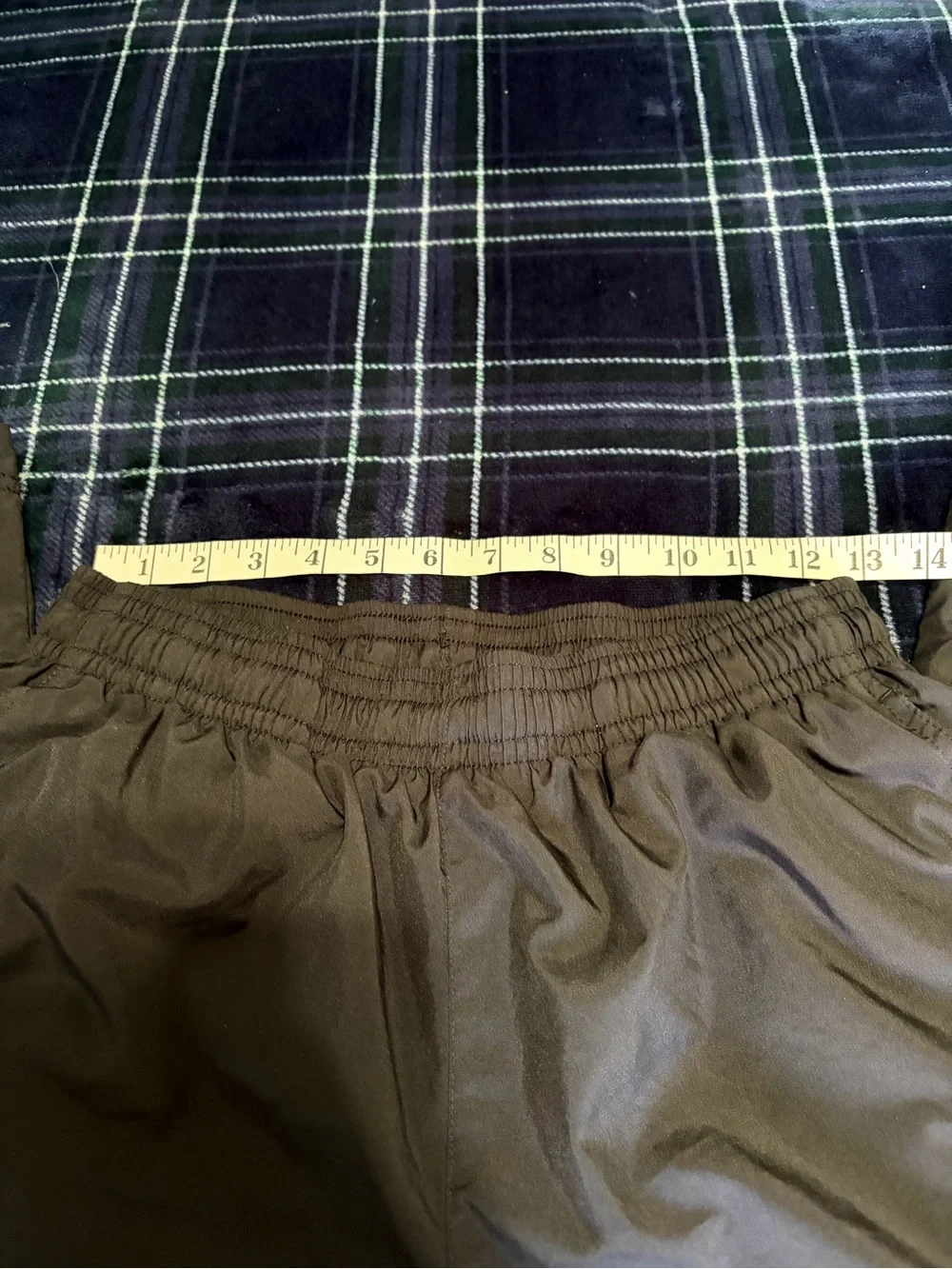 Y2K 2000s Nike black track-pants. Size L.